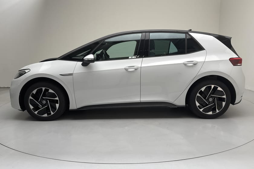 Bild 2 av Volkswagen ID.3 Pro Performance 58kWh (204hk) Life LED Vinterhjul
