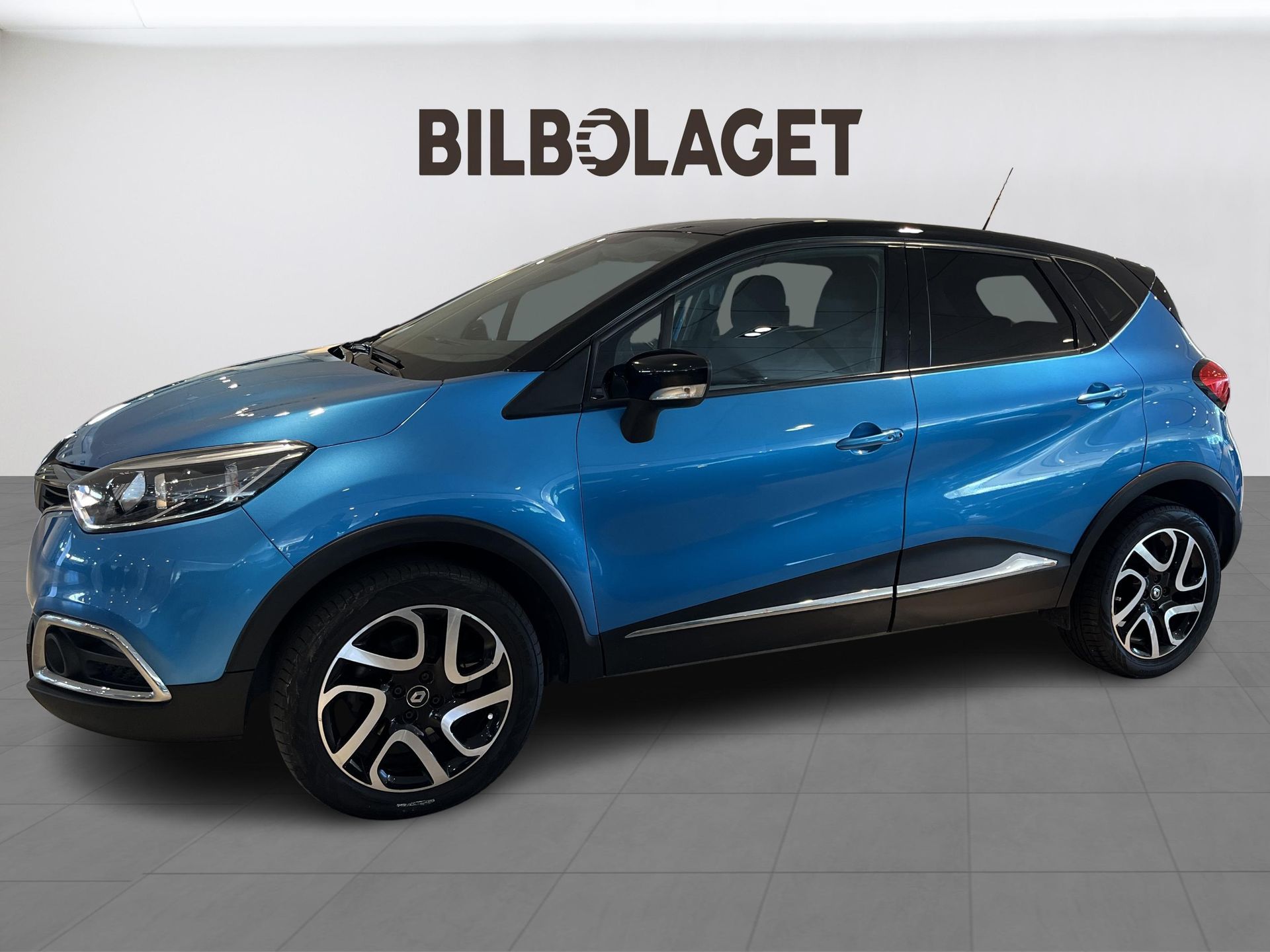 Renault Captur 1.2 TCe 2017, bild 2/10