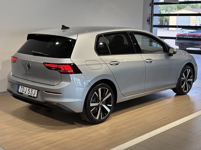 Bild 4 av Volkswagen Golf LIFE 1,5 ETSI 150 HK DSG7