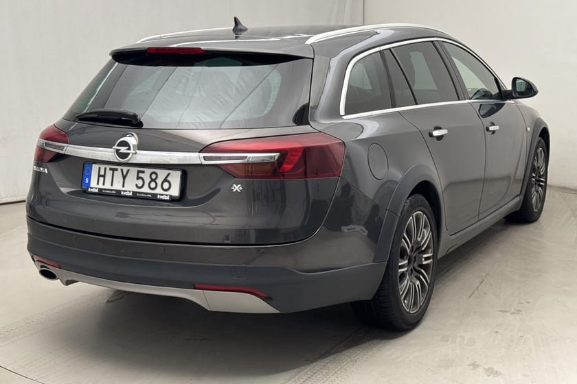 Bild 3 av Opel Insignia Sports Tourer Country 2.0 CDTI ECOTEC 4x4 170hk