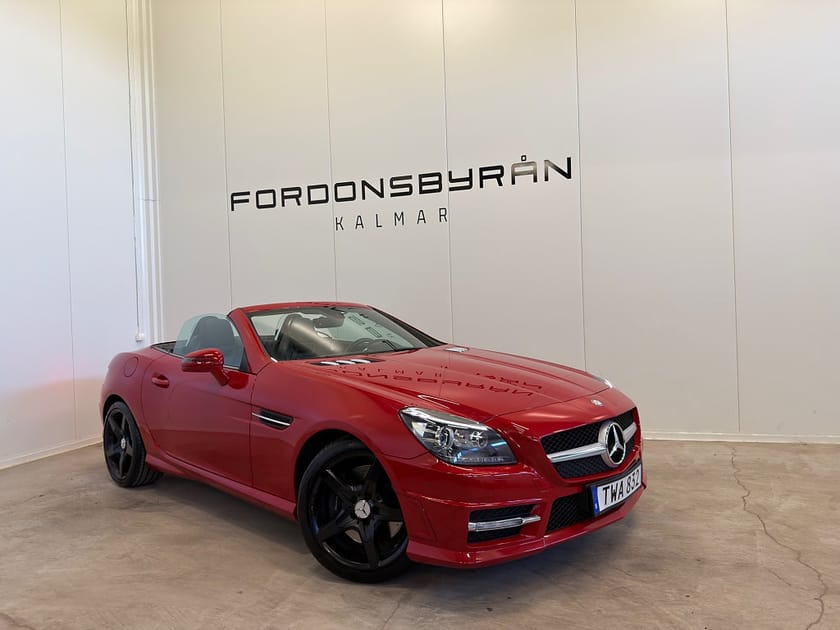 Bild 1 av Mercedes-Benz SLK 350 BE V6 AMG Sport 306HK Sportavgas Skinn Navi