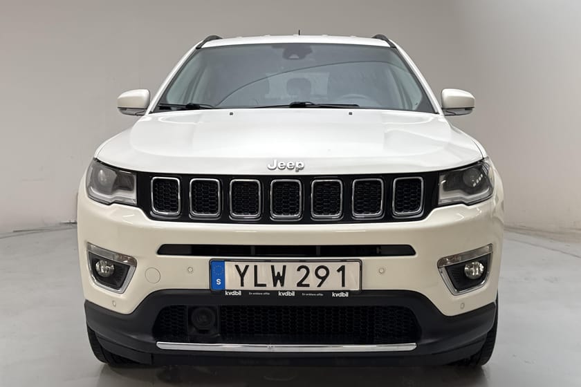 Bild 5 av Jeep Compass Multiair 4WD (170hk) Limited Backkamera
