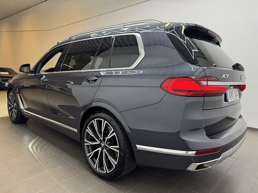 Bild 4 av BMW X7 xDrive30d xDrive 30d 265hk M sport Individual SE SPEC!