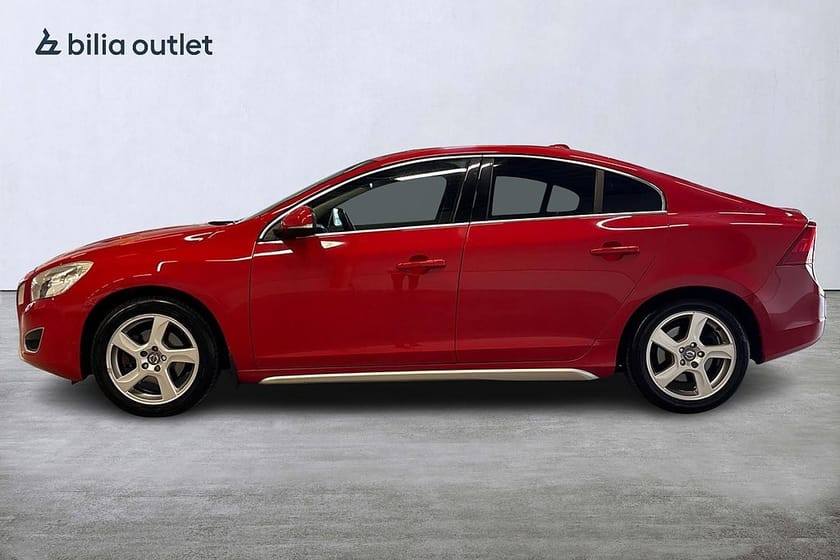 Bild 4 av Volvo S60 DRIVe Momentum / Keyless / Motorvärmare