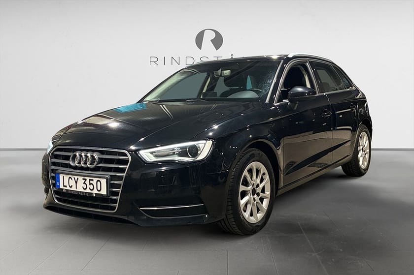 Bild 1 av Audi A3 Sportback SB 1.2 TFSI 110 HK ATTRACTION PDC 492KR/ÅR 6900MIL 16"