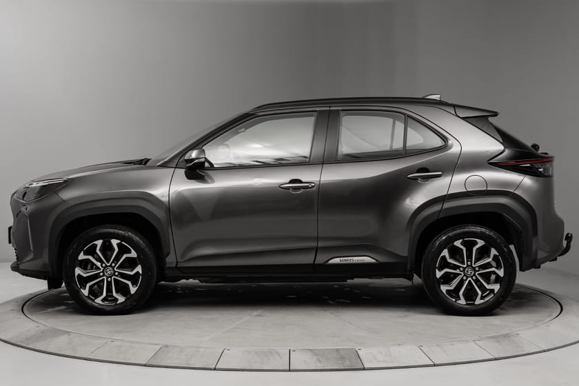 Bilde 2 av Toyota Yaris Cross Hybrid AWD-i 1,5 Active