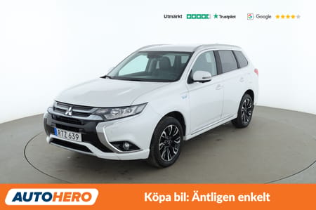 Mitsubishi Outlander PHEV 4WD / 360, Dragkrok, Skinn, ACC, GPS