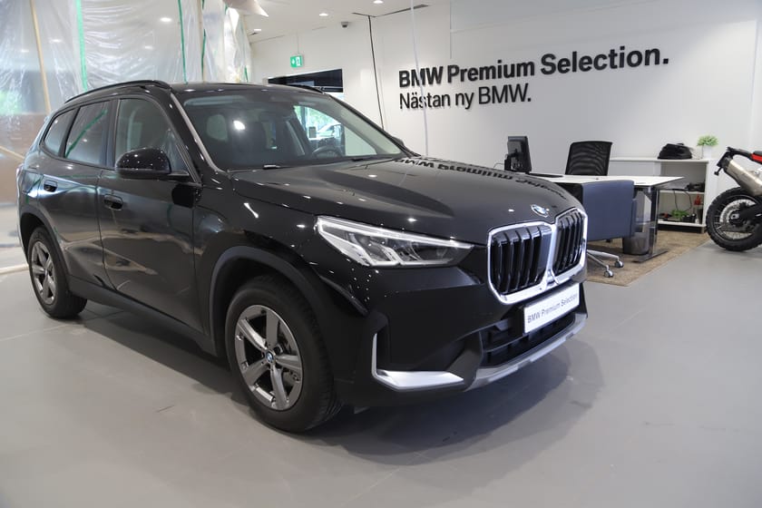 Bild 1 av BMW X1 sDrive18i sDrive 18i Dragkrok Sportstolar Backkamera - Autowåx Bil AB