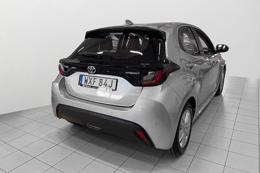 Bild 3 av Toyota Yaris Hybrid CVT Active  Backkamera
