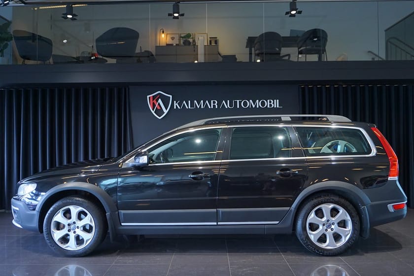 Bild 3 av Volvo XC70 D4 AWD Geartronic Classic Summum Keyless Navi Drag Värm