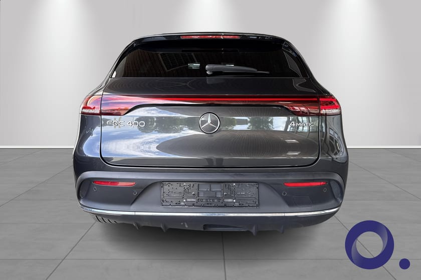Bilde 4 av Mercedes-Benz EQC 400 4MATIC AMG|Burmester|Head Up|Soltak|Godt utstyrt