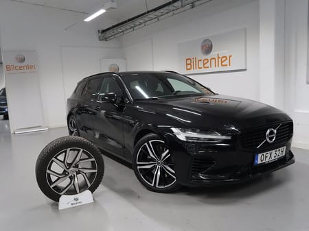 Volvo V60 Recharge T6 AWD R Design Aut-V däck ingår-Kamera