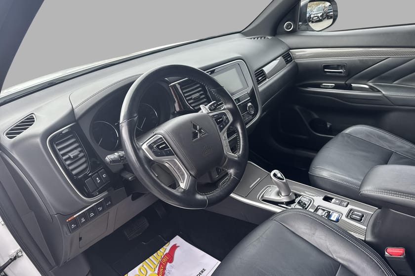 Bilde 5 av Mitsubishi Outlander PHEV Facelift 224HK Skinn, Rockford, 360Kamera H.feste