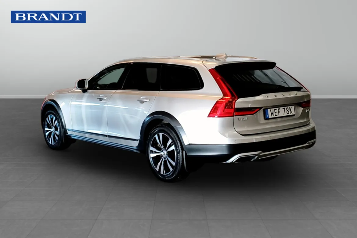 Volvo V90 Cross Country