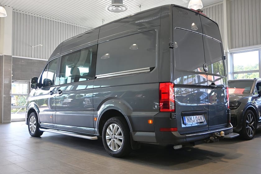 Bild 3 av Volkswagen Crafter Kombi 35 TDI 177hk L3 Fin inredning