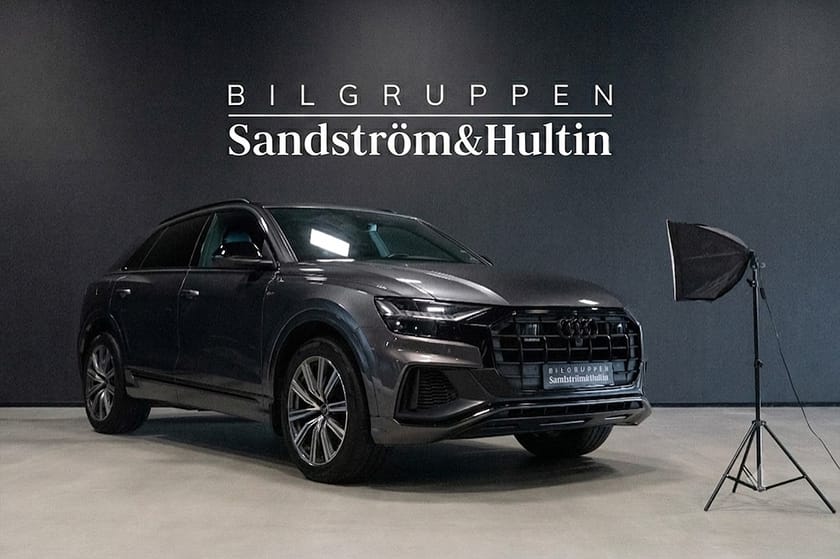 Bild 1 av Audi Q8 60 TFSI e quattro S-Line 462hk
