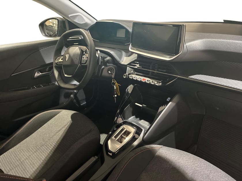 Bild 4 av Peugeot 208 HYBRID 100