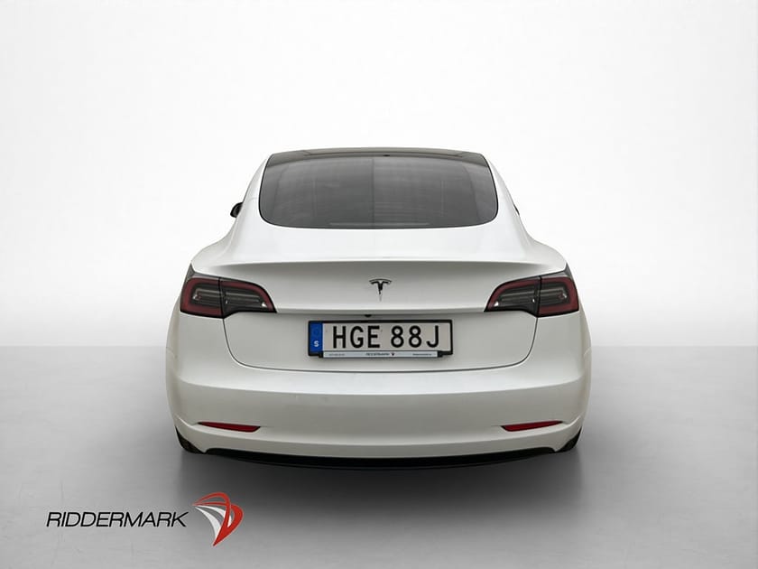 Bild 4 av Tesla Model 3 Standard Range Autopilot Svensksåld