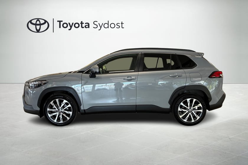 Bild 3 av Toyota Corolla Cross Hybrid AWD-i – Executive Skinnklädsel JBL
