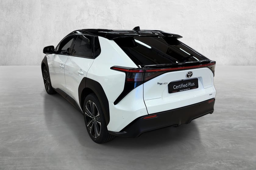 Bilde 3 av Toyota bZ4X AWD Executive Bitone