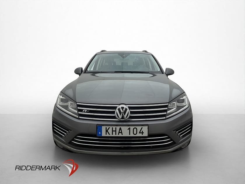 Bild 2 av Volkswagen Touareg 3.0 TDI V6 4M D-Värm Kamera Skinn Luftfj