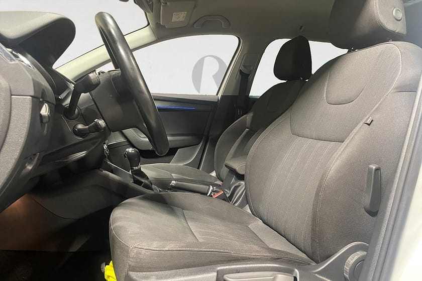 Bild 3 av Škoda Octavia Kombi 1.0 TSI 115 HK DSG DRAG B-VÄRM PDC 426KR/ÅR 17"