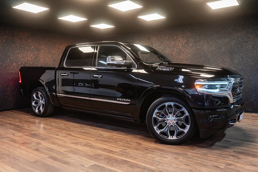 Bild 2 av RAM 1500 Crew Cab 5.7 V8 Limited | MOMS | SE SPEC | Luft | 5147 kr/mån