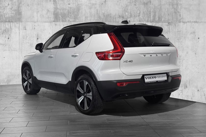 Bilde 4 av Volvo XC40 Recharge Twin motor Ultimate | Pixel | Krok | 360Kam | Tonede ruter