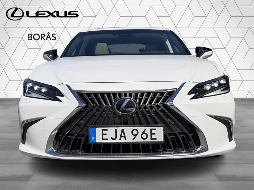 Bild 5 av Lexus ES 300h Luxury Mark Levinson
