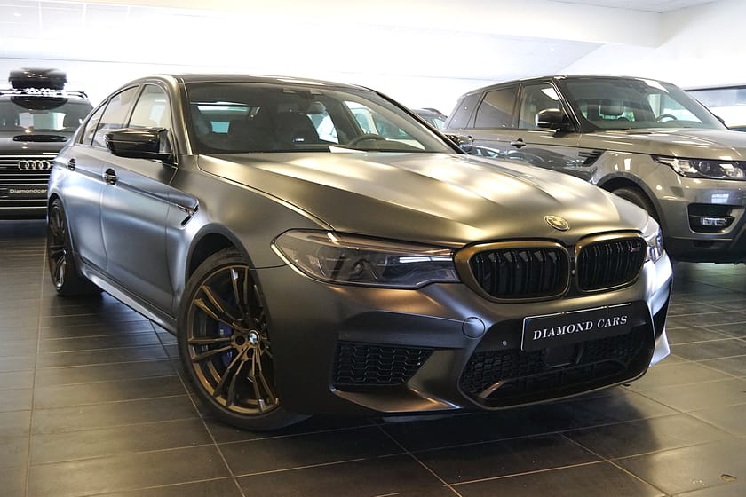 Bild 2 av BMW M5 B&W Taklucka Ventilerade Head up  Soft close