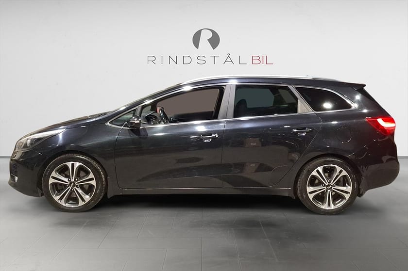 Bild 3 av Kia cee'd_sw 1.6 CRDi 136 HK GT-LINE NAVI B-KAMERA 0.36L/MIL 17"