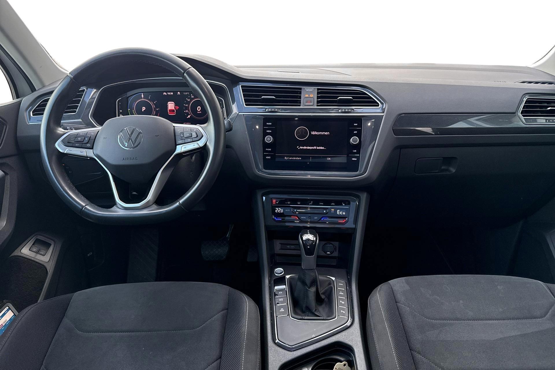 Volkswagen Tiguan eHybrid 2023, photo 7/10