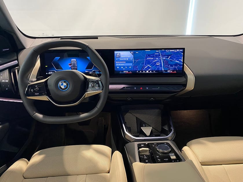 Bild 3 av BMW X3 30e xDrive 4,95 ränta Adaptiv Farth* H/K HUD Elstolar