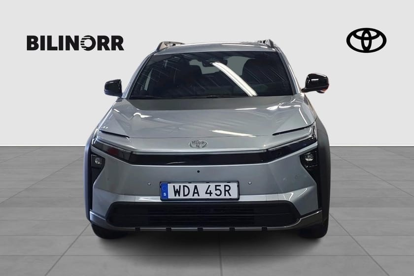 Bild 5 av Toyota bZ4X Touring