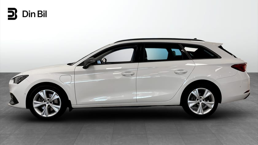 Bild 2 av SEAT León Sportstourer e-Hybrid / 1.4 / 204 hk DSG6 / FR