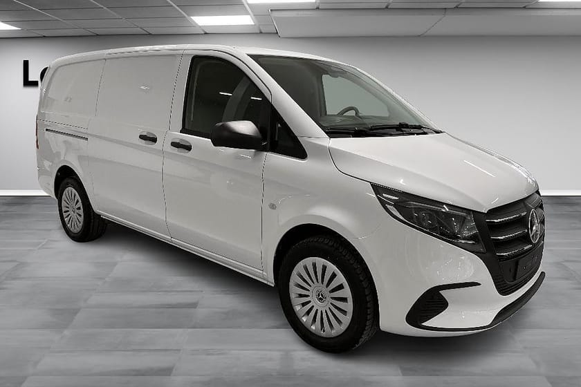 Bild 3 av Mercedes-Benz Vito 114 CDI 4x4 2.8t Skåp Lång PRO *OMG LEVERANS*
