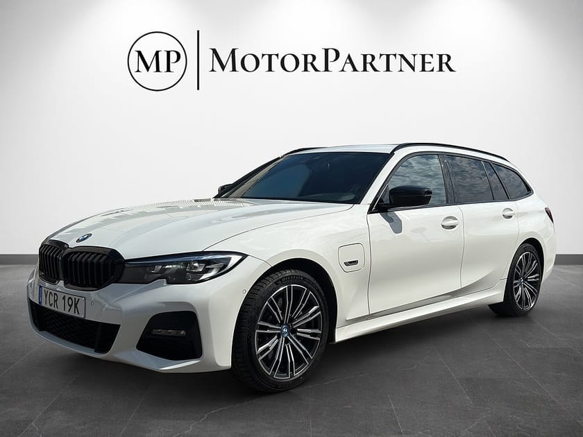Bild 3 av BMW 330e xDrive Touring M Sport H/K Dragkrok Kamera