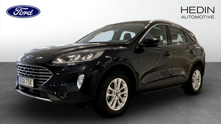 Ford Kuga Plug-In Hybrid Titanium Laddhybrid med Vinterpaket