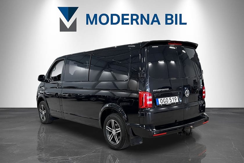Bild 4 av Volkswagen Transporter Kombi 2.0 TDI 150hk 4M 5-sits Plus L2 Drag D-värm Moms