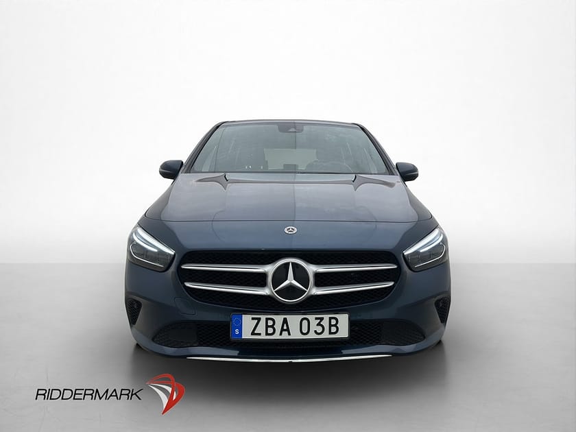 Bild 2 av Mercedes-Benz B 200 d 4MATIC 4M Widescren Kamera Navi Halvskinn
