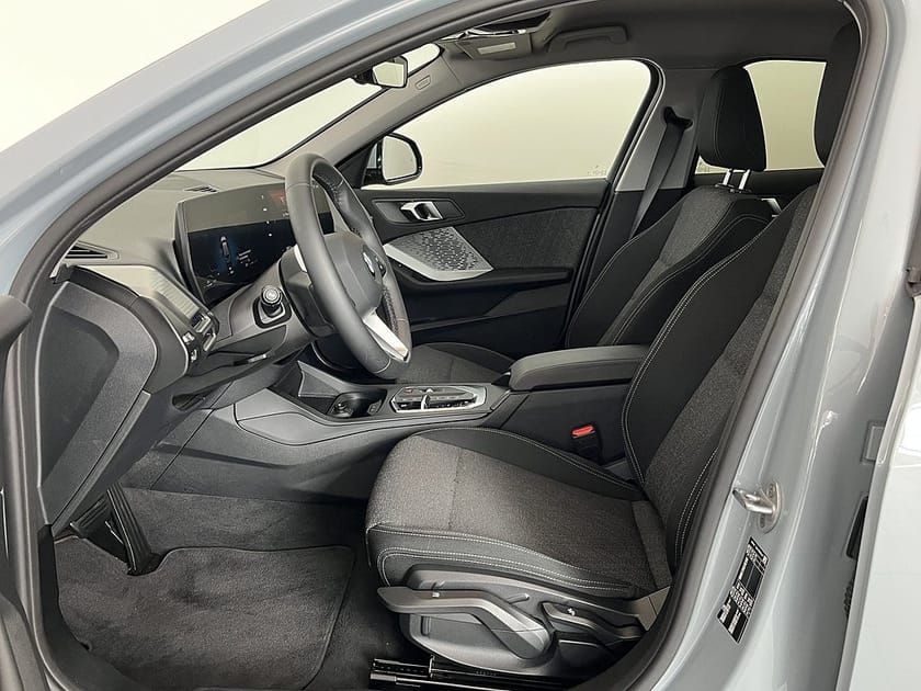 Bild 5 av BMW 120 4,95 ränta M Sport Design Nav Drive/Park-assist Rattv