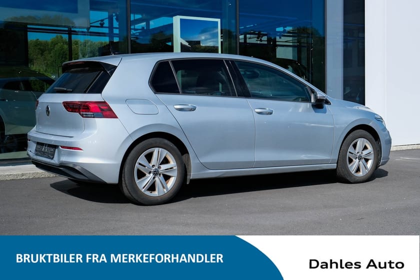 Bilde 4 av Volkswagen Golf 8 life   110etsi     dsg