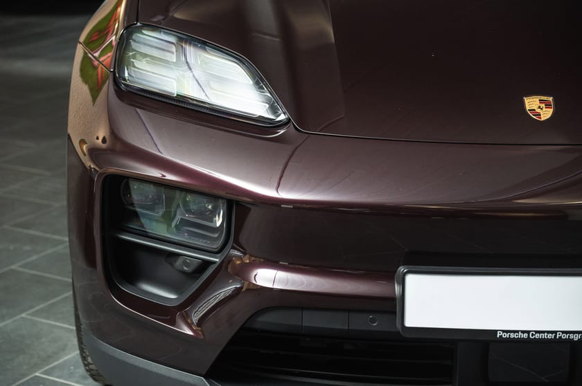 Bilde 3 av Porsche Macan 4 4/Matrix/360/Passasjerskjerm/18-veis/Chrono/Bose+++