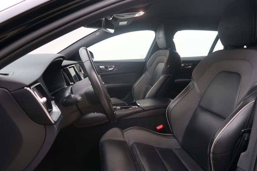 Bild 4 av Volvo V60 T6 TE R-Design