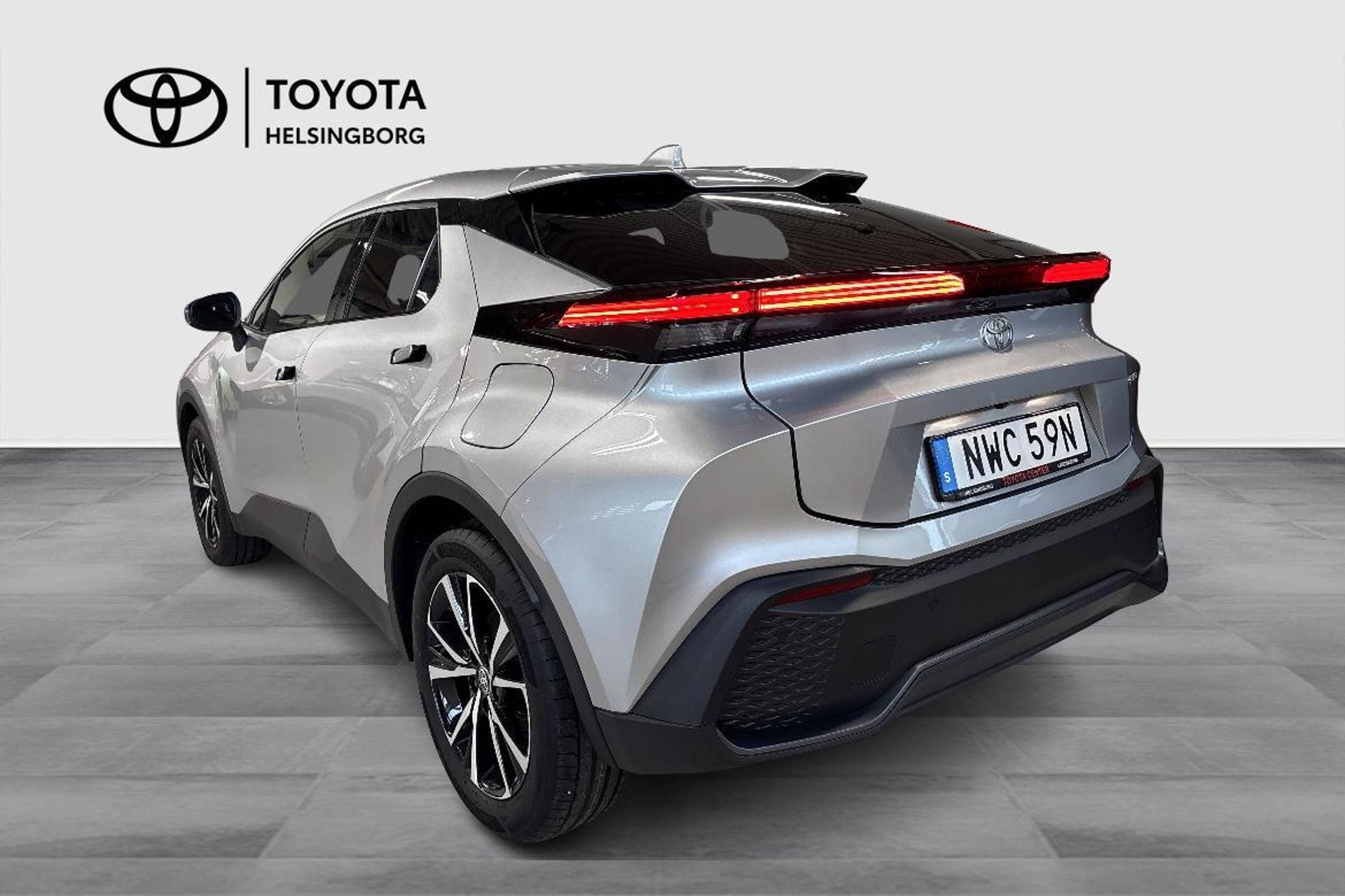 Toyota C-HR PHEV 2025, bild 5/31