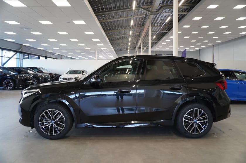 Bild 5 av BMW X1 xDrive25e M-Sport Adaptiv F Rattvärme Tonade Rutor Drag