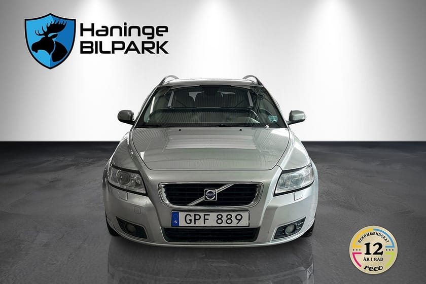 Bild 3 av Volvo V50 D5 Momentum / SUPERDEAL 3.95% / AUTOMAT