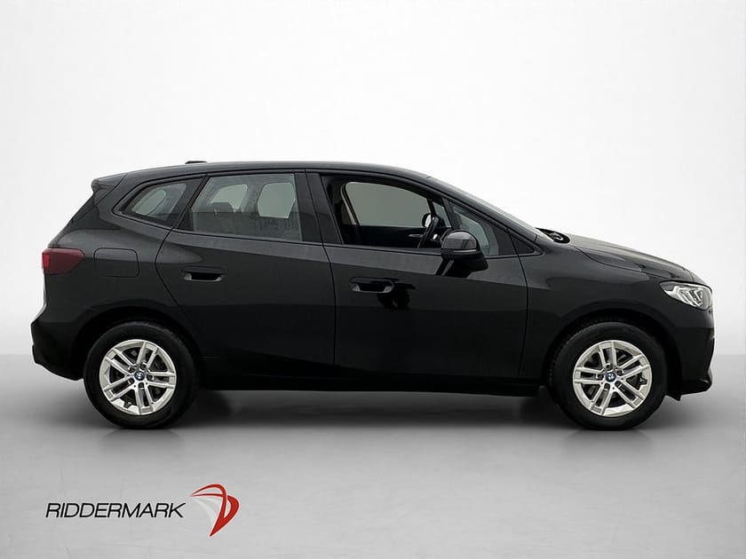 Bild 5 av BMW 225e xDrive Active Tourer 225 245hk B-Kamera Navi Carplay