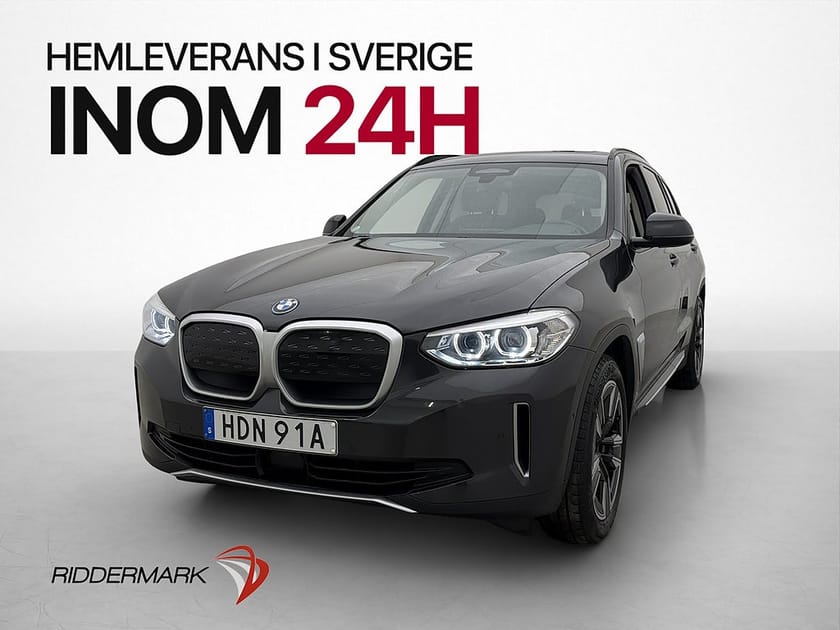 Bild 4 av BMW iX3 286hk Charged Pano Dragkrok Kamera Skinn Elstolar