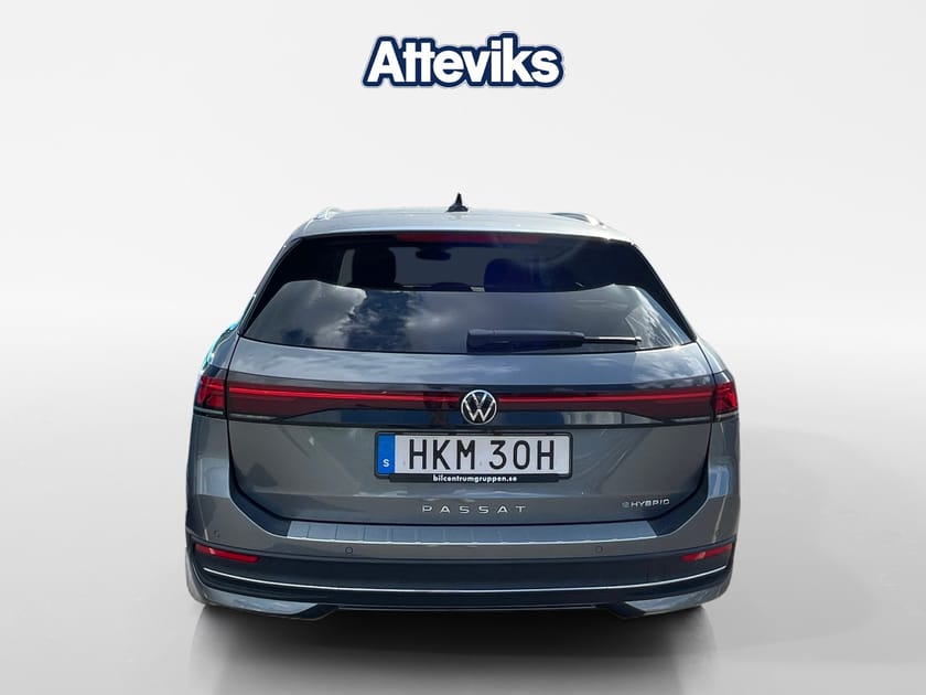 Bild 4 av Volkswagen Passat Variant eHybrid BUSINESS  1.5 TSI *Drag/Kamera/Comfort*